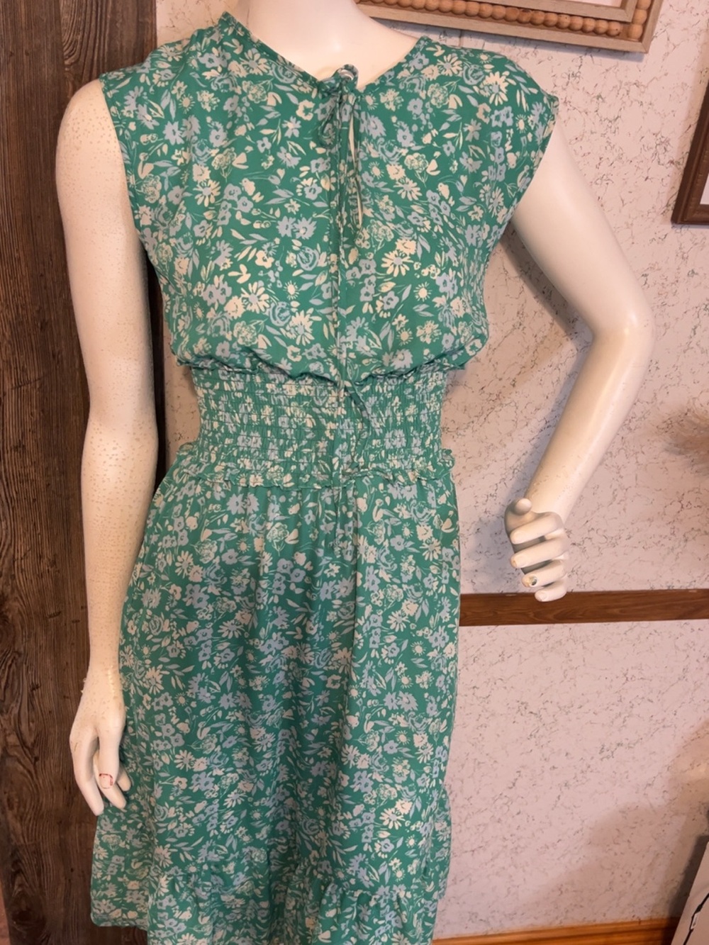 Max Studio Floral Maxi Dress Green Blue White Smocked Puff Sleeve S